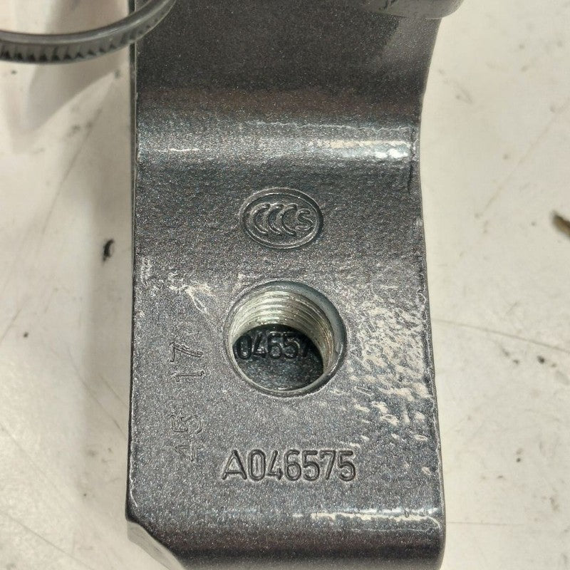 Alfa Romeo Stelvio Door Hinge Set Right Rear Passenger  2018 2019 2020