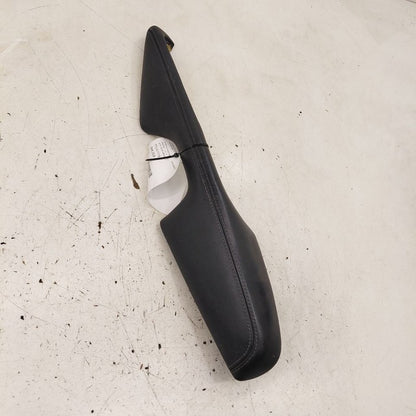 Kia Sorento Passenger Right Front Door Arm Rest  2018 2017 2016