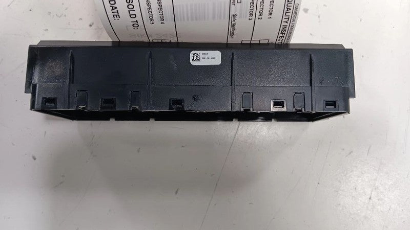 Temperature Under Center Dash ID 84188436 Fits 18-19 Buick Encore OEM