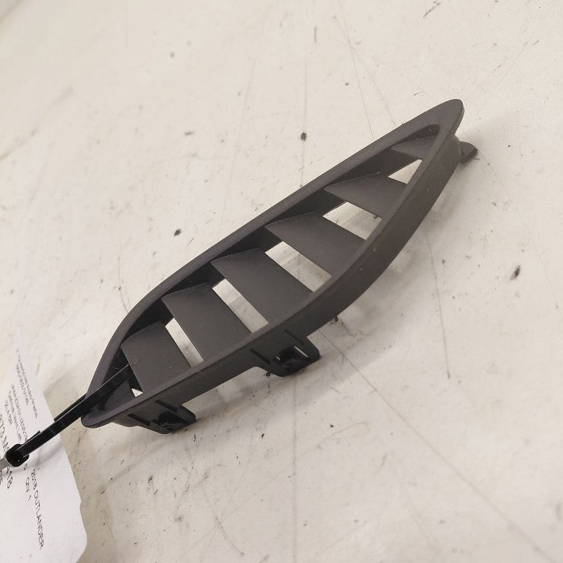 Mitsubishi Outlander   Defrost Vent Left Driver Side  2018 2017 2016