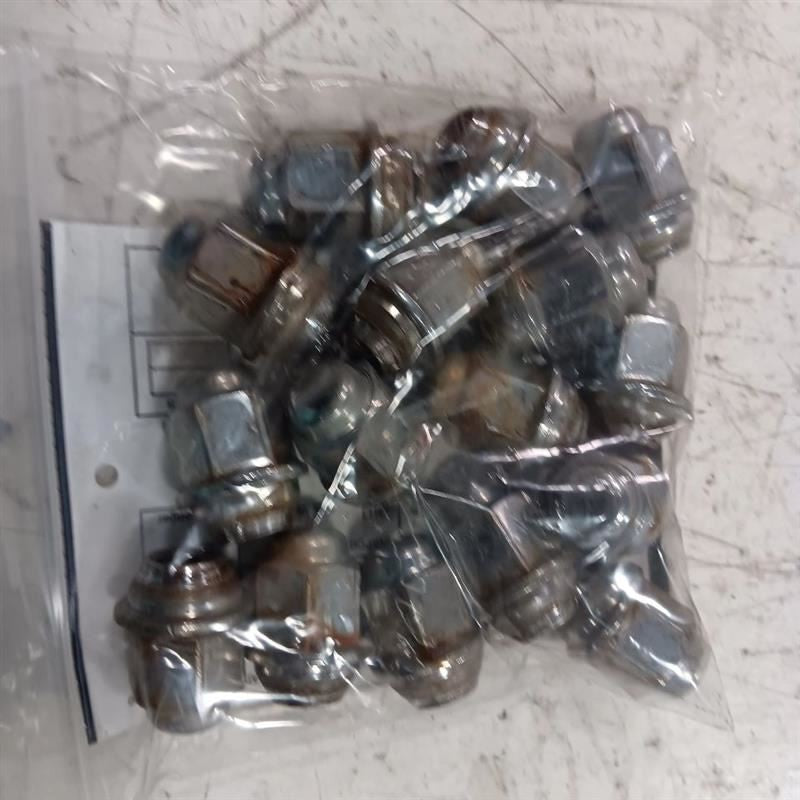 Hyundai Accent Lug Nut Set  2012 2013 2014 2015 2016 2017 OEM