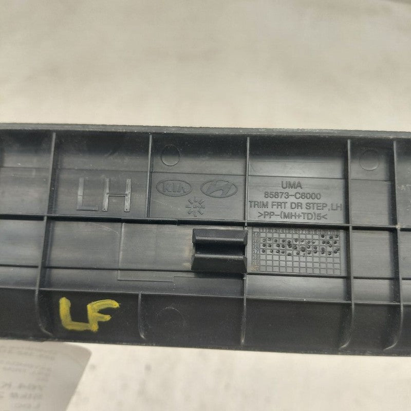 Kia Sorento Sill Trim Plate Door Jam Threshold Left Driver Front  2018