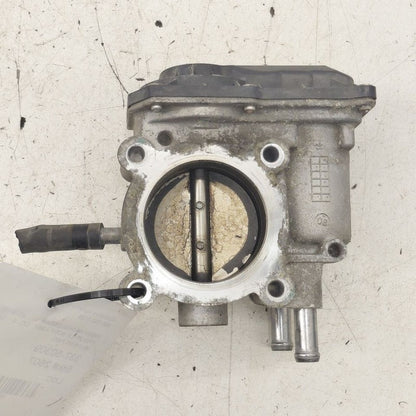 Throttle Body Valve Fits 12-19 Hyundai Accent