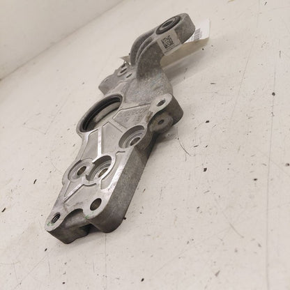 Chevy Trax Transfer Case Mount Bracket  1.4 2022 2021
