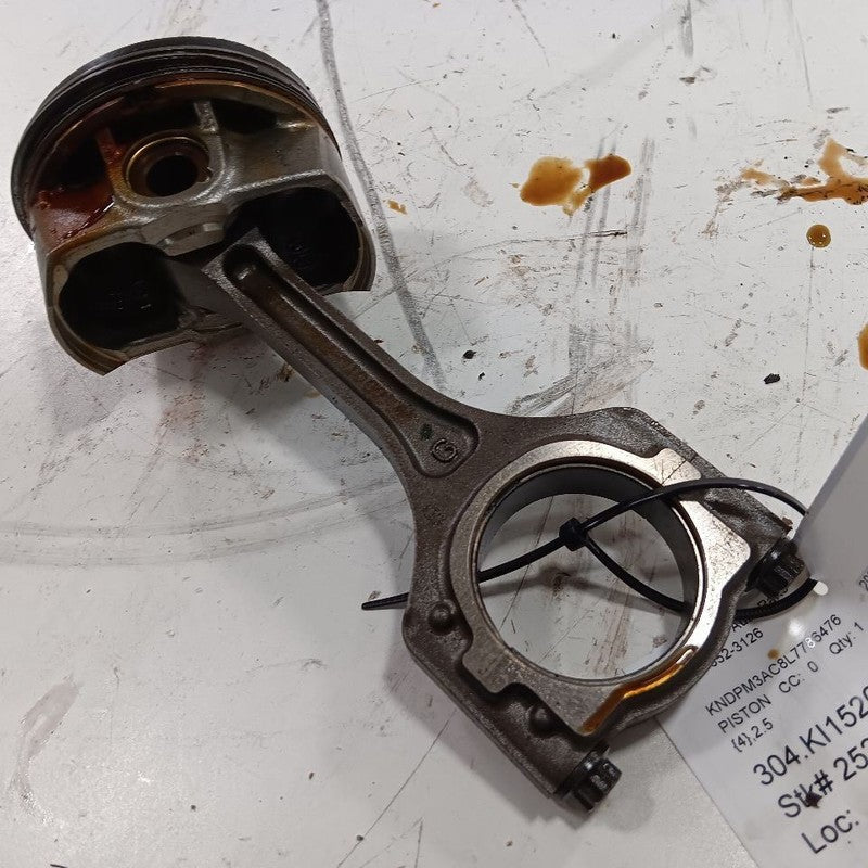 Kia Sportage 2.4 Single Piston With Connecting Rod   2022 2021 2020 2019 2018