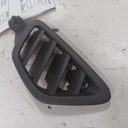 Chevy Trailblazer Defrost Vent Right Passenger Side  2021 2022 2023 2024 2025