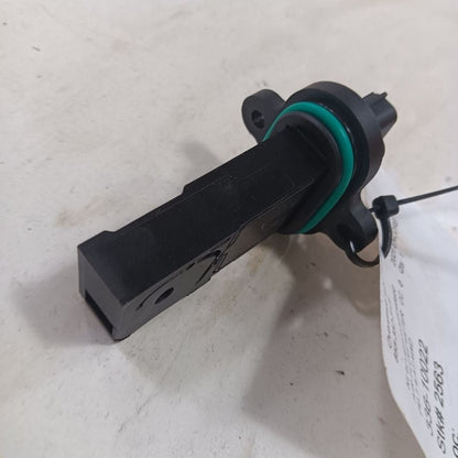 Mass Air Flow Meter Sensor Fits 19-23 GMC Sierra 1500 Pickup OEM