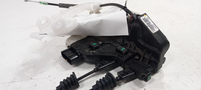 Hyundai Santa Fe Door Latch Lock Left Driver Front 2017 2018 2019 OEM