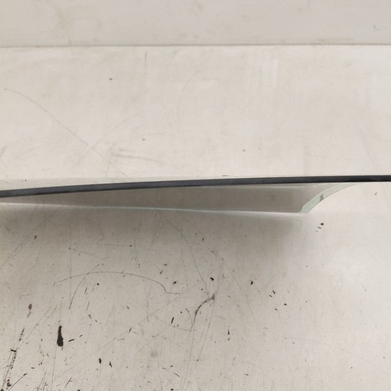 Passenger Right Rear Door Glass Window VIN Y 1st Digit SWB Fits 14-18 