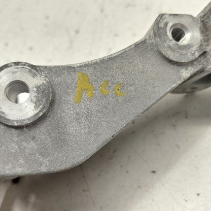 2018 Fiat 500 X 2.4 Model Accessory Mount Bracket