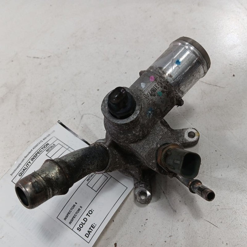 Fiat 500 Thermostat Housing Mount Bracket  2016 2017 2018 OEM