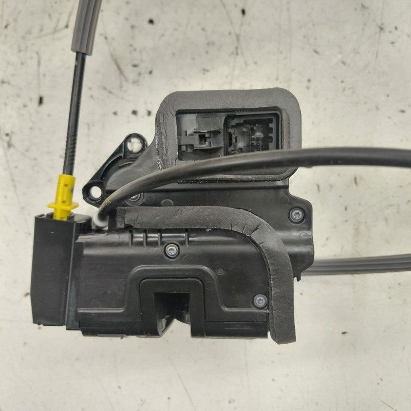 Chevy Trax Door Latch Lock Right Passenger Front  2025 2024