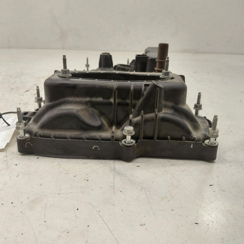 Ford Edge Passenger Rear Engine Cylinder Head Valve Cover  2019 2020 2