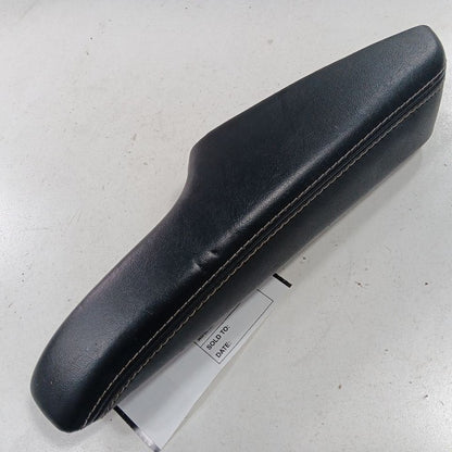 Chrysler 300 Passenger Right Rear Door Arm Rest  2015 2016 2017 2018 2019