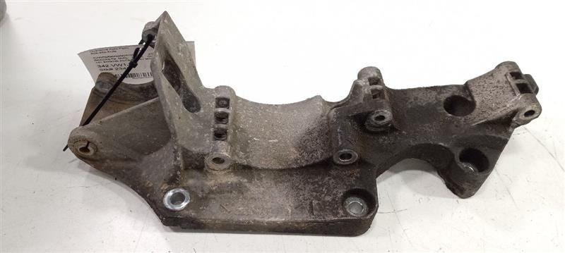 Volkswagen Jetta Engine Accessory Bracket Misc 2003 2002 2001 2000