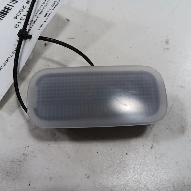Hyundai Tucson Dome Light Roof Lamp  2019 2020 2021 OEM