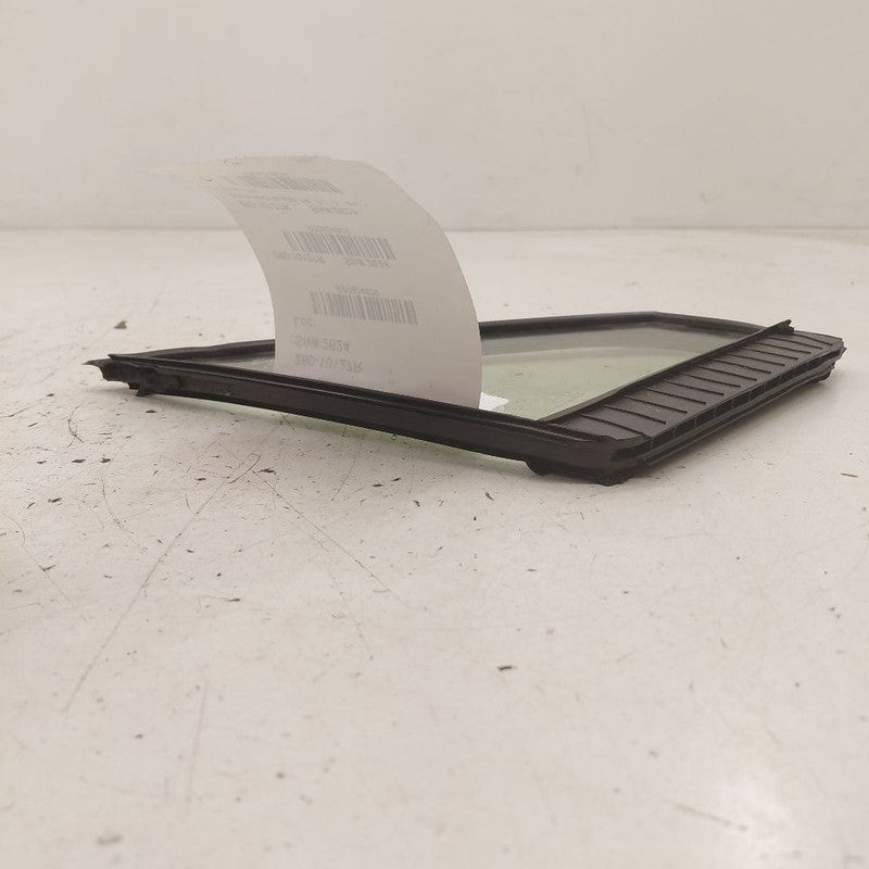 Passenger Right Front Door Vent Glass Window 24-25 XV Subaru Crosstrek