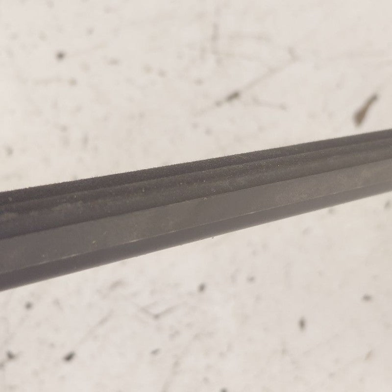 Subaru XV Crosstrek Door Glass Window Weather Strip Trim Front Right P