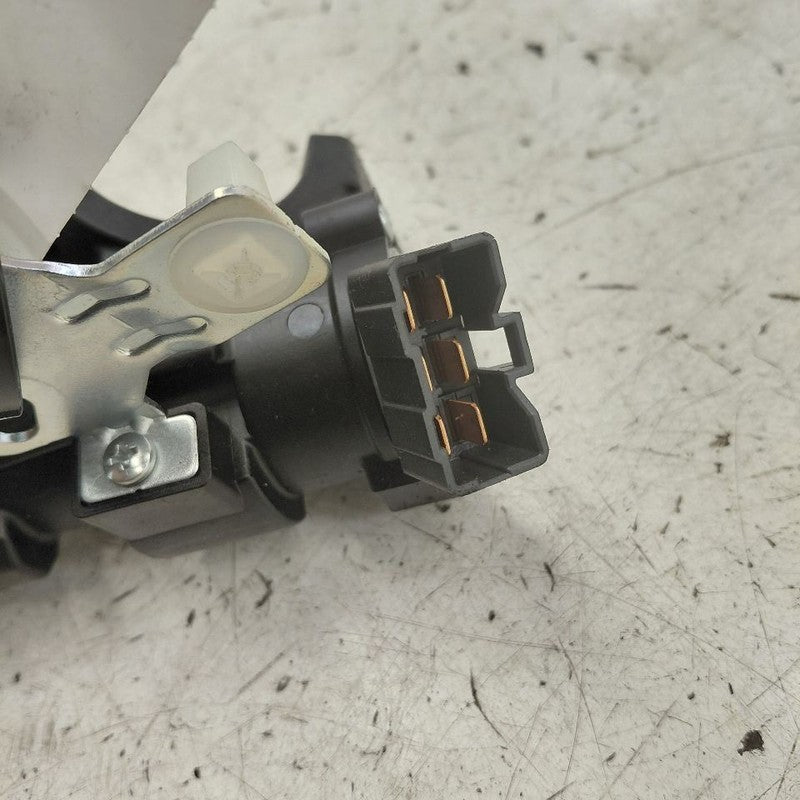 Ignition Switch Conventional Ignition Column Mounted 12-17 Hyundai Vel