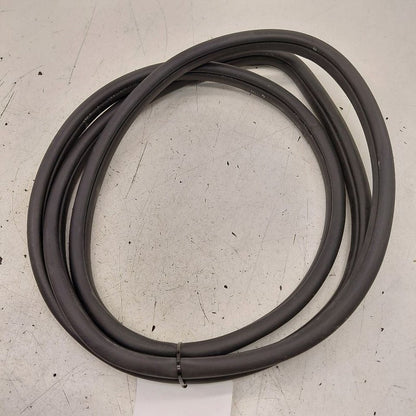 Hyundai Veloster On Body Door Jamb Seal Gasket Front Left Driver  2017