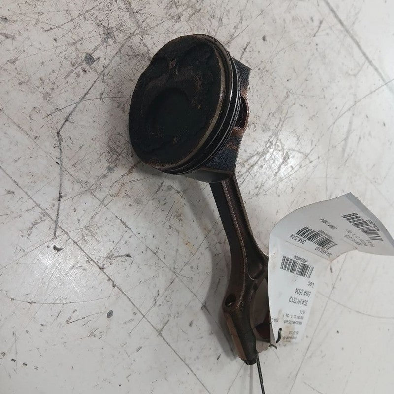 Hyundai Tucson Single Piston With Connecting Rod   2019 2020 2021