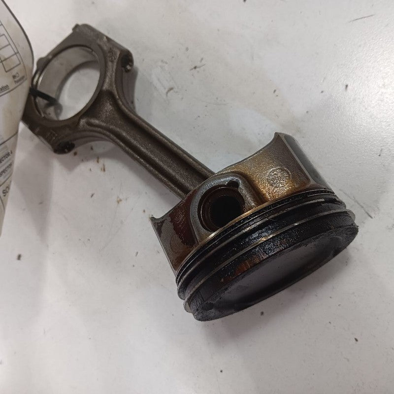 Buick Encore Single Piston With Connecting Rod   1.4 2022 2021 2020 20
