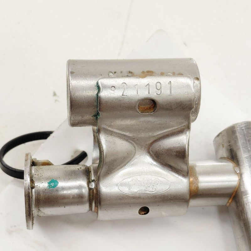 Ford Escape High Pressure Fuel Rail Injection Injector Mount Bar  2022