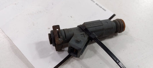 Fuel Injection Fuel Injector Fits 03-05 RANGE ROVER OEM