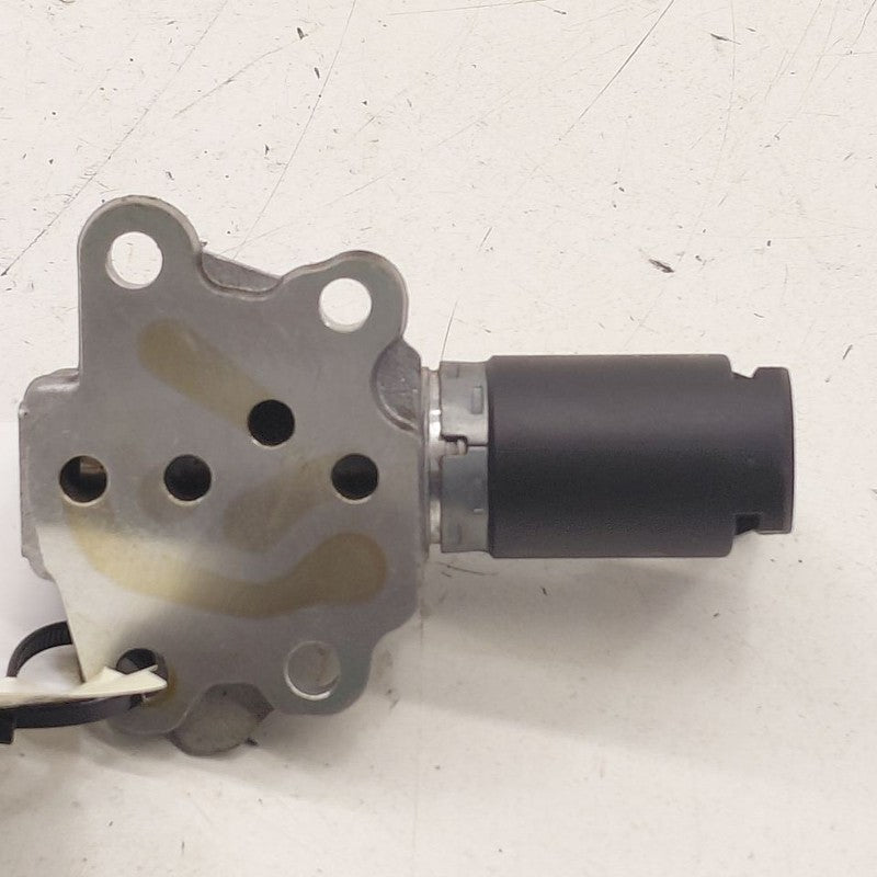 Volvo S60 Variable Timing Gear Oil Control Valve Solenoid Cylinder Hea