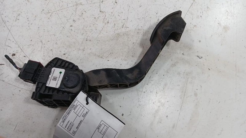 Fiat 500 Gas Pedal  2012 2013 2014 2015 2016 2017