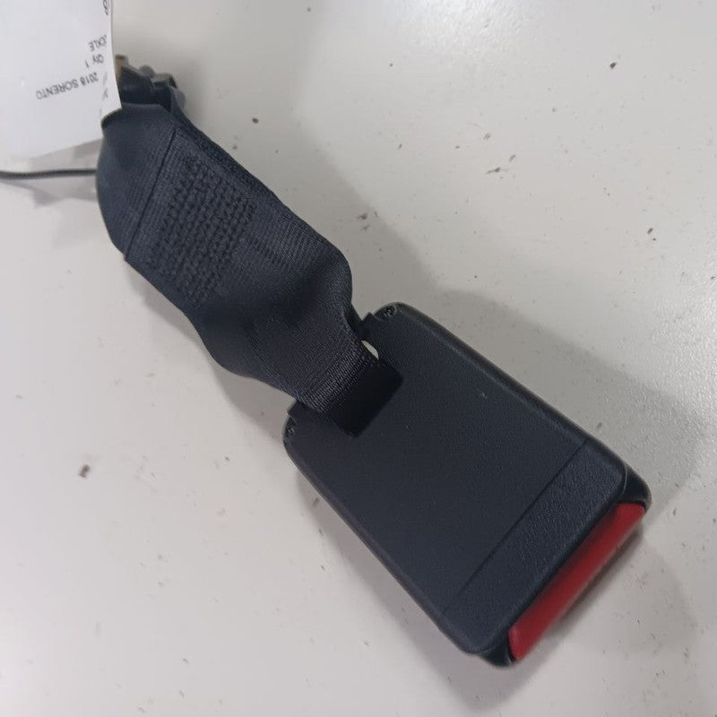 Kia Sorento Left Rear Third Row Seat Belt Buckle Latch 2018 2017 2016