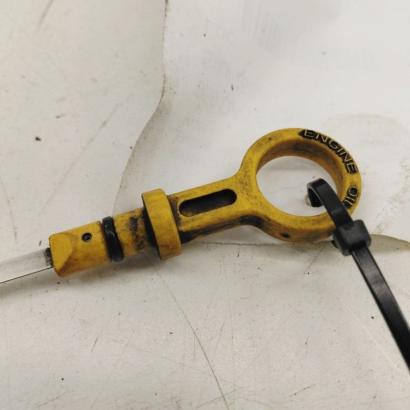 Nissan Rogue Engine Oil Dipstick  2.5 2017 2018 2019 OEM