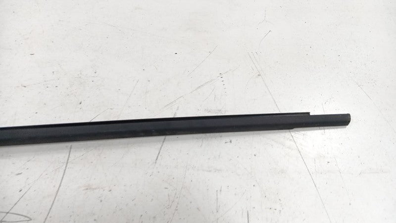 Volkswagen Golf Door Glass Window Weather Strip Trim Rear Left Back 2010 