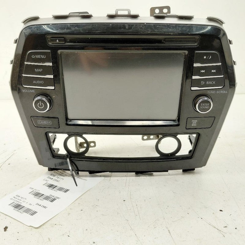 Audio Equipment Radio Display And Receiver Fits 18 MAXIMA