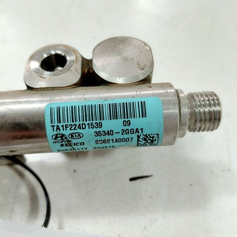 Hyundai Sonata Fuel Rail Injection Injector Mount Bar  2.4 2017 2016 2