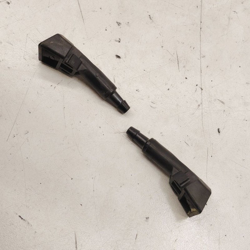 Honda CR-Z Windshield Wiper Washer Fluid Hood Sprayer Nozzles  2015 20