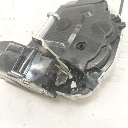 Toyota Prius Door Latch Lock Right Passenger Rear  2022 2021 2020