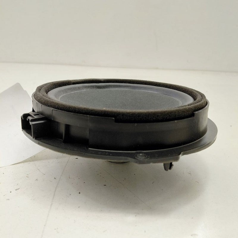 Ford Escape Speaker Right Passenger Rear  2022 2023 2024