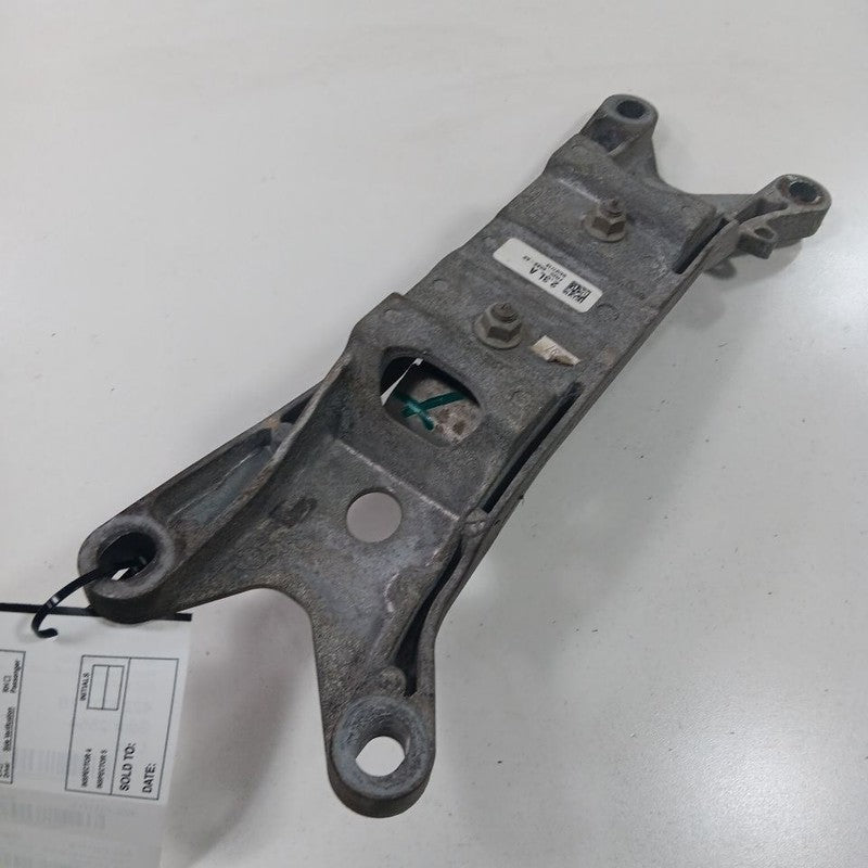 Ford Mustang 2.3 Transmission Crossmember Support  2015 2016 2017 OEM