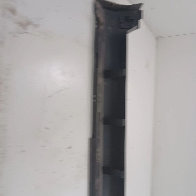 Nissan Kicks Rocker Panel Trim Cover Molding Skirt Right Passenger Side  2021 20