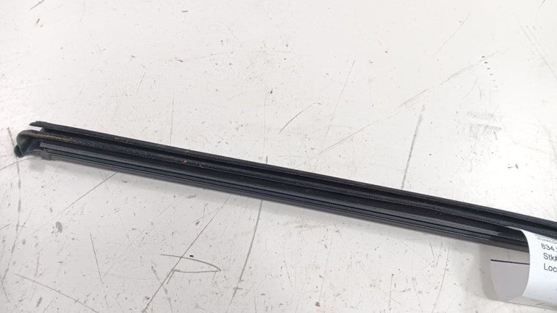 Volkswagen Golf Right Front Weather Strip Interior 2010 2011 2012 2013