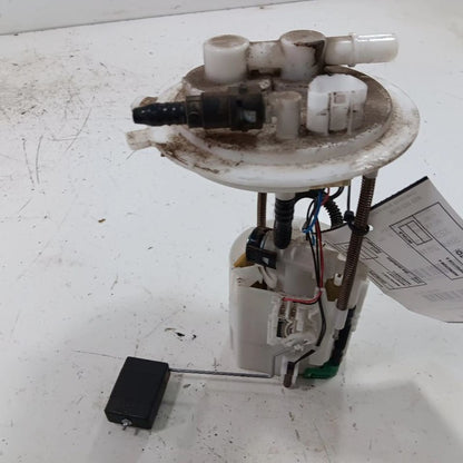 Gas Fuel Pump Assembly Tank Mounted Fits 20-23 Nissan Versa OEM