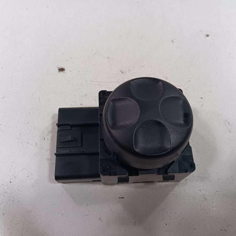 Chrysler 300 Driver Left Seat Lumbar Switch  2015 2016 2017 2018 2019