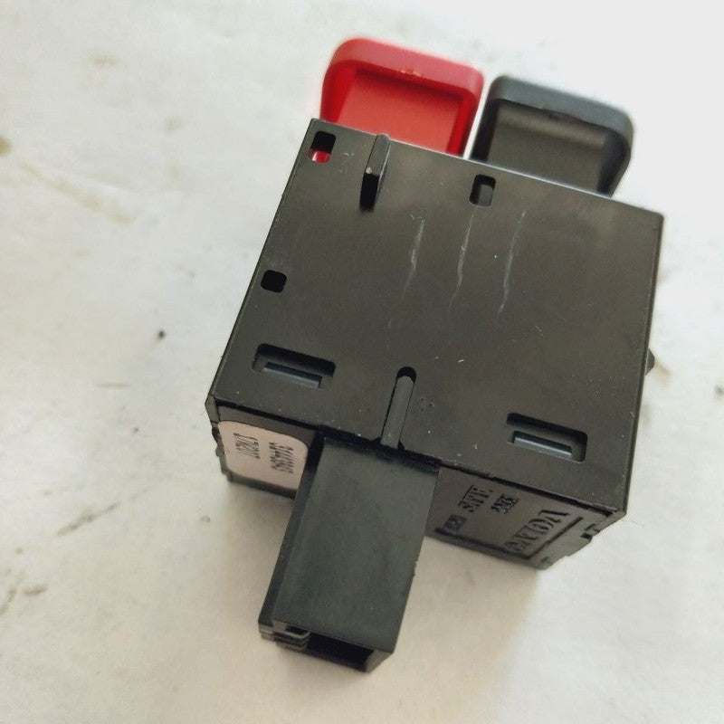 Volvo S60 SOS / On Call Switch {31443843} 2018 2017 2016