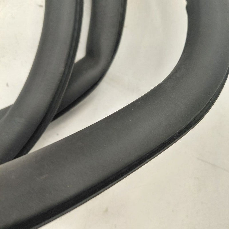 Alfa Romeo Stelvio On Body Door Jamb Seal Gasket Front Left Driver  20