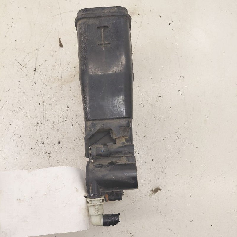 Kia Sorento Fuel Vapor Canister Charcoal Evaporator Can  2018 2017 201