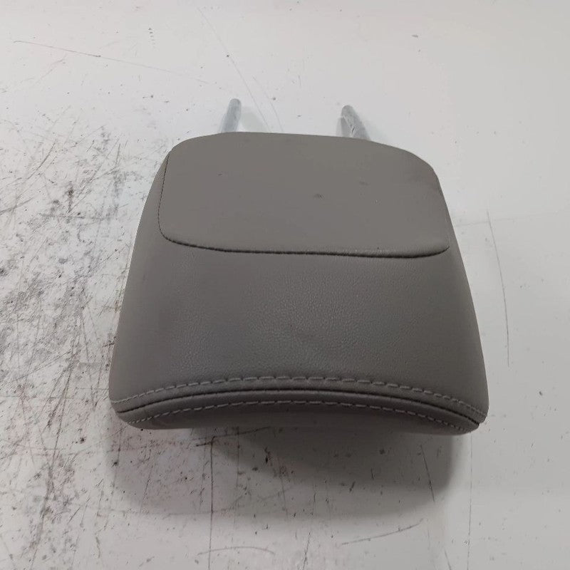 Subaru Forester Seat Headrest Front Head Rest  2016 2017 2018