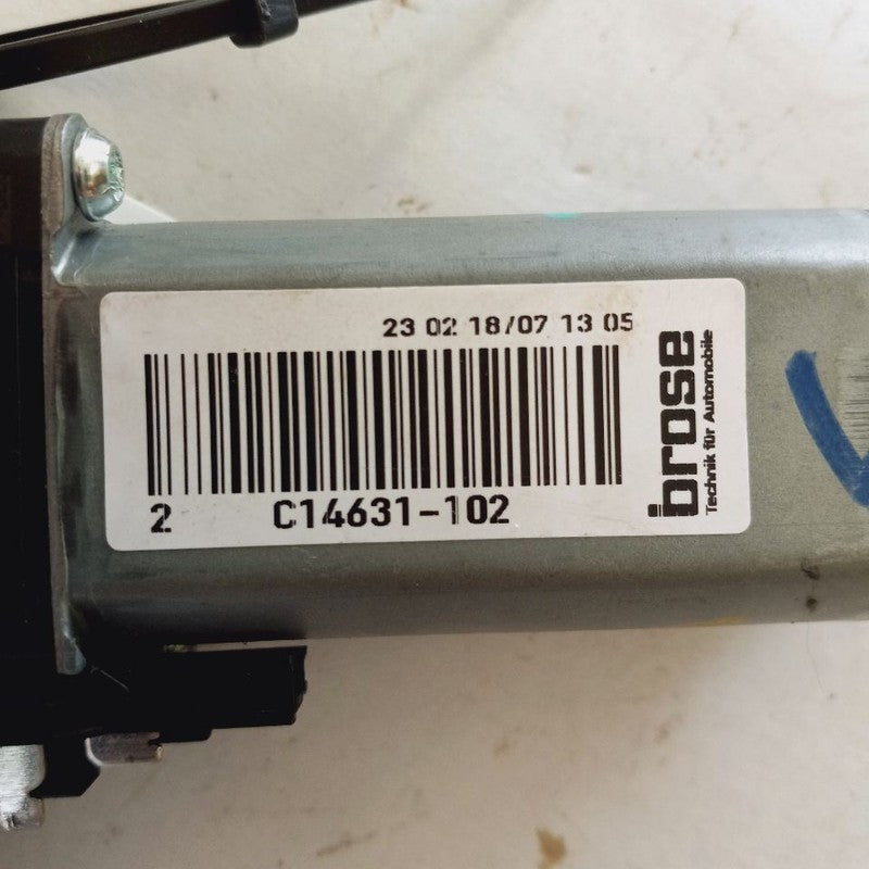 Volvo S60 Driver Left Front Seat Adjust Motor  2018 2017 2016