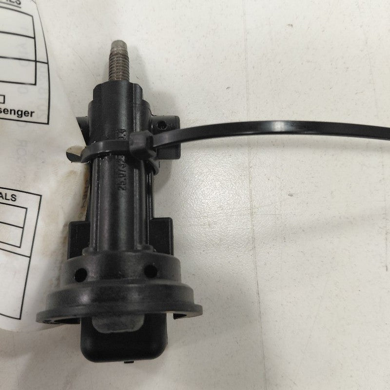Chrysler 300 Camshaft Cam Shaft Position Sensor  3.6 2017 2018 2019 OE