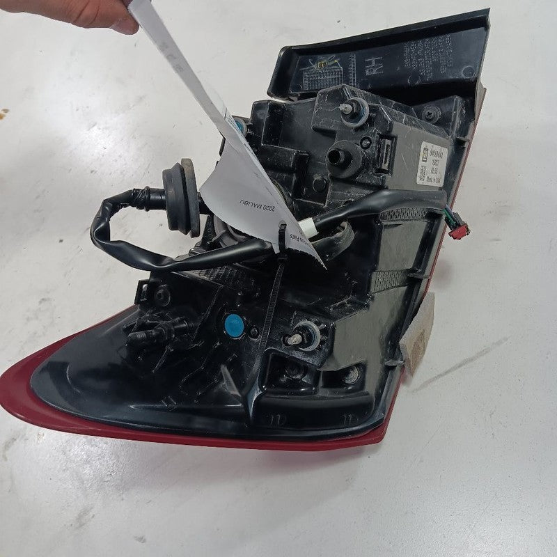 Passenger Right Tail Light Quarter Panel Mounted LED Fits 19-23 Chevy Malibu